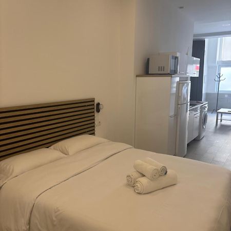 Piso Estupendo A 3 Min De La Estacion De Tren Ave Y Bus Apartman Málaga Kültér fotó
